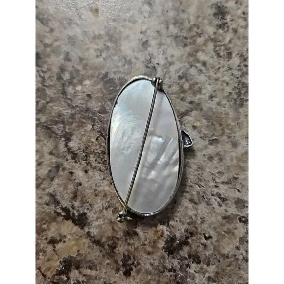 VINTAGE STERLING SILVER MOTHER PEARL MARCASITE ART NOUVEAU WOMAN W/ FAN BROOCH - Picture 2 of 5